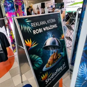 Potykasz reklamowy srebrny metalowy stojak na plakaty